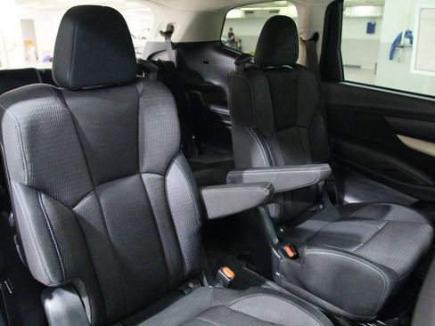 Used 2020 Subaru Ascent Premium w/ Convenience Package AWD/4WD image 24