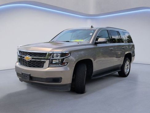 Used 2017 Chevrolet Tahoe LT RWD image 11