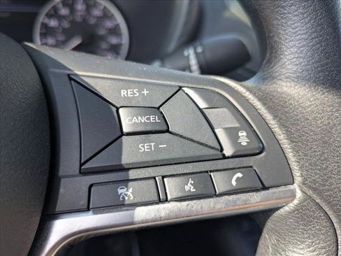 Used 2025 Nissan Sentra SV FWD image 13