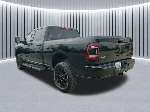 Used 2024 RAM 2500 Big Horn w/ Night Edition image 15