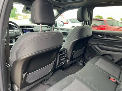 New 2026 Jeep Grand Cherokee Laredo X AWD/4WD image 20
