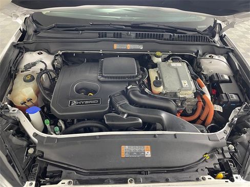 Used 2017 Ford Fusion SE image 21