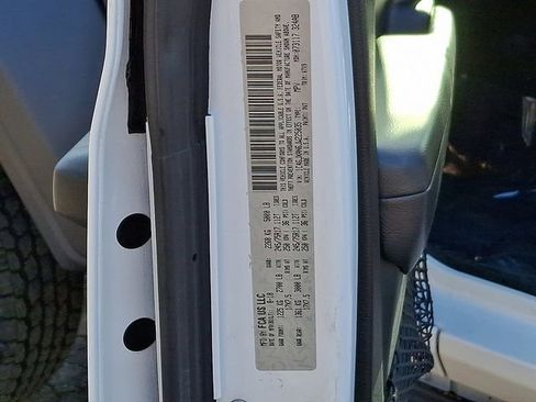 Used 2018 Jeep Wrangler Sport S image 26