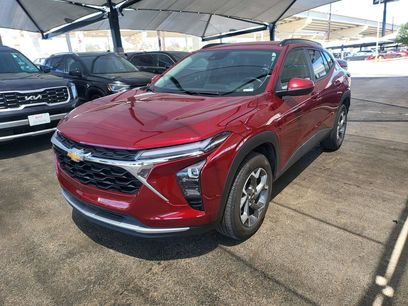 Used 2025 Chevrolet Trax LT w/ LT Convenience Package