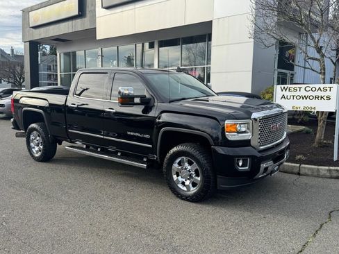 Used 2016 GMC Sierra 3500 Denali image 17