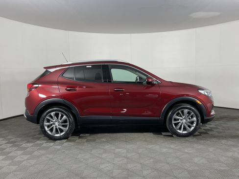 Used 2023 Buick Encore GX Essence w/ Experience Buick Package image 5
