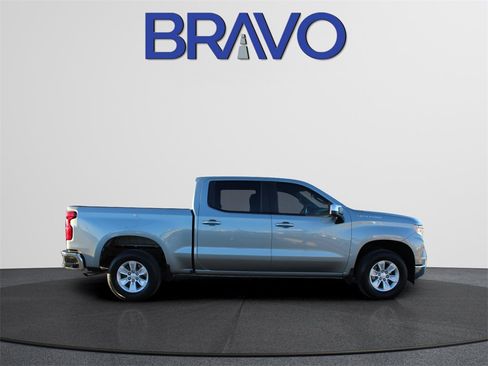 Used 2025 Chevrolet Silverado 1500 LT image 5