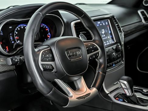 Used 2018 Jeep Grand Cherokee Trackhawk AWD/4WD image 21