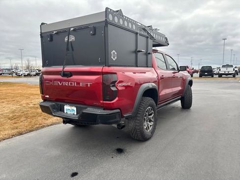 Used 2025 Chevrolet Colorado ZR2 w/ Technology Package image 3