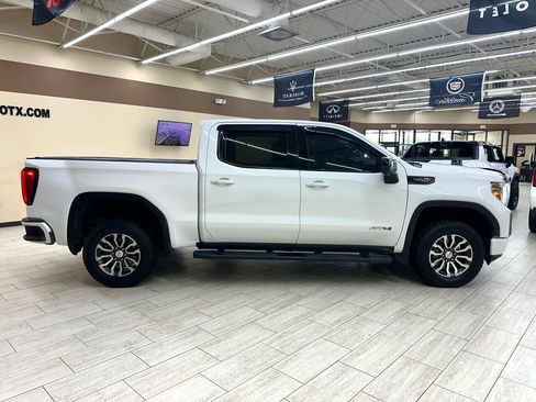 Used 2019 GMC Sierra 1500 AT4 w/ AT4 Premium Package image 6