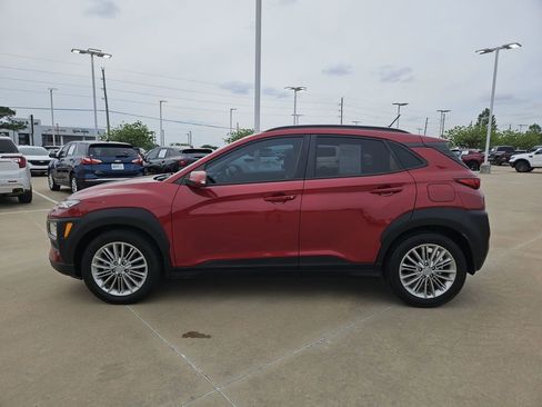 Used 2021 Hyundai Kona SEL w/ Cargo Package FWD image 5