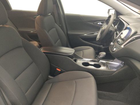 Used 2024 Chevrolet Malibu LT FWD image 21