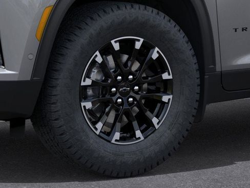 New 2026 Chevrolet Traverse Z71 w/ Enhanced Driving Package image 35