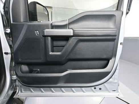 Used 2020 Ford F150 XLT w/ Equipment Group 302A Luxury AWD/4WD image 47