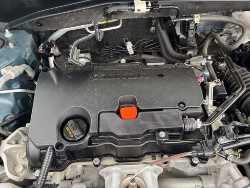 Used 2023 Honda HR-V Sport image 12