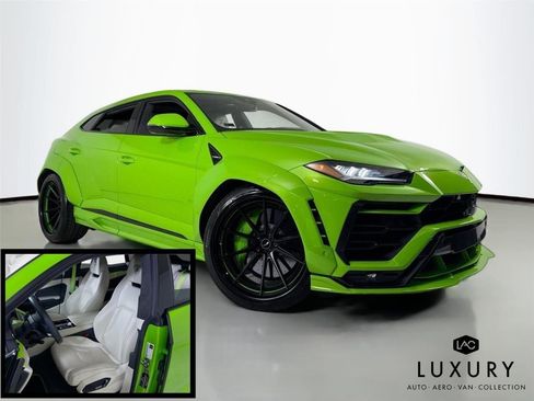 Used 2022 Lamborghini Urus image 2
