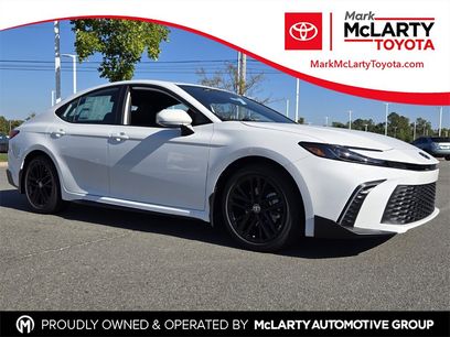 New 2026 Toyota Camry SE w/ Convenience Package