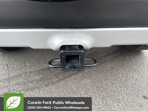 Used 2012 Toyota FJ Cruiser 4WD image 12