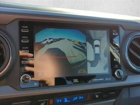 Used 2023 Toyota Tacoma TRD Off-Road image 20