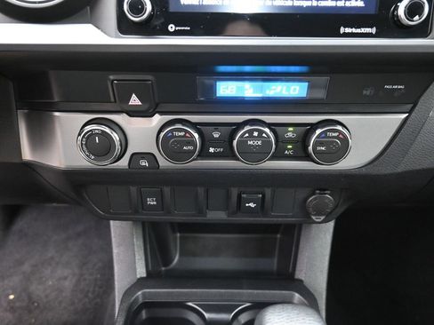 Used 2022 Toyota Tacoma SR image 30