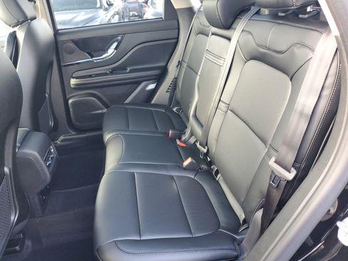 New 2026 Lincoln Corsair Premiere image 27