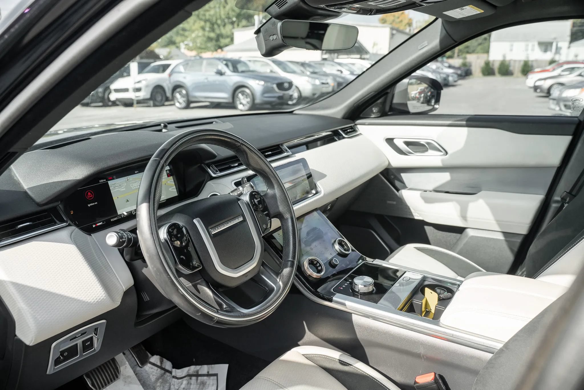 Used 2020 Land Rover Range Rover Velar R-Dynamic S AWD/4WD image 6