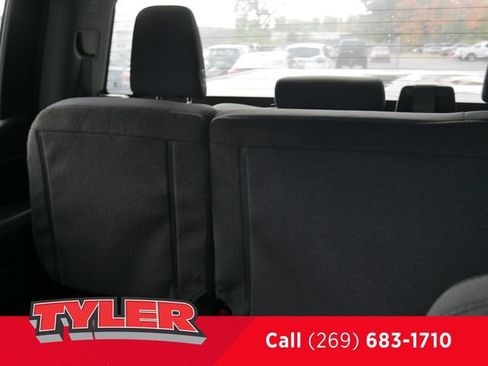 Used 2022 Chevrolet Silverado 1500 RST image 38