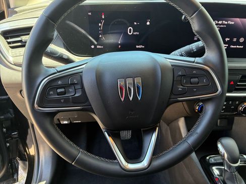 Used 2025 Buick Encore GX Preferred image 27