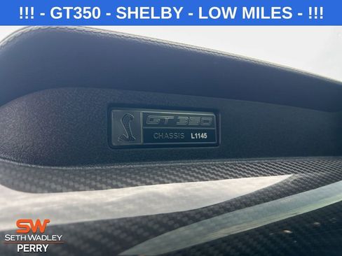 Used 2020 Ford Mustang Shelby GT350 w/ Technology Package image 22