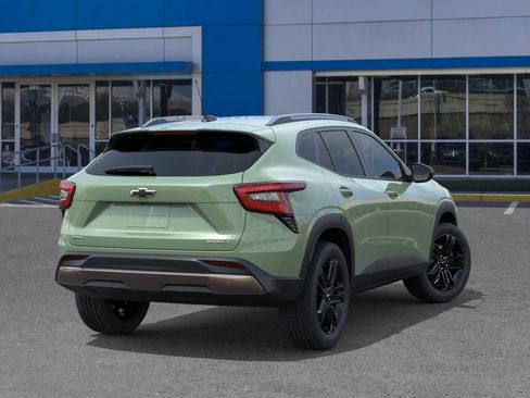 New 2026 Chevrolet Trax ACTIV w/ Sunroof Package image 4
