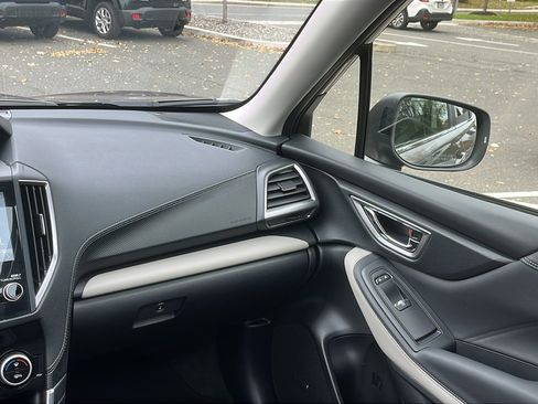 Certified 2024 Subaru Forester Limited image 23