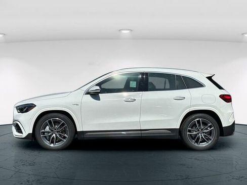 New 2026 Mercedes-Benz GLA 35 AMG GLA 35 AMG 4D Sport Utility 4M image 3
