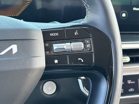 New 2026 Kia Sorento S image 21