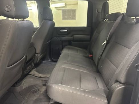 Used 2022 Chevrolet Silverado 2500 LT w/ Convenience Package image 27