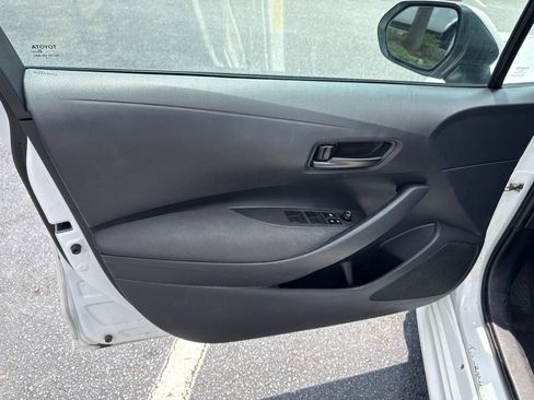 Used 2024 Toyota Corolla LE FWD image 15