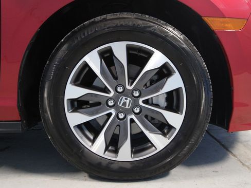 Used 2024 Honda Odyssey EX-L image 40