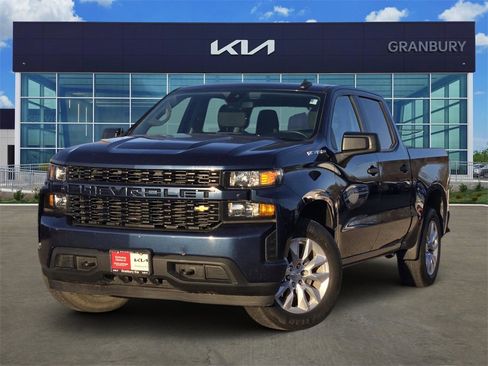 Used 2022 Chevrolet Silverado 1500 Custom w/ Safety Confidence Package image 1