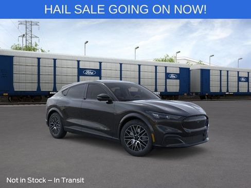 New 2026 Ford Mustang Mach-E Premium image 9