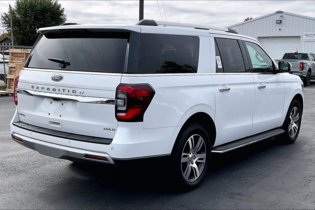 Used 2023 Ford Expedition Max Limited RWD image 9