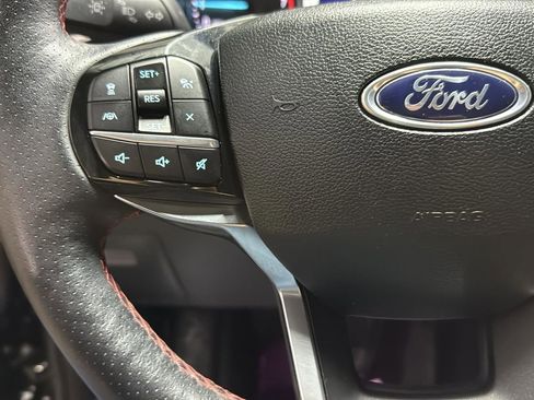 Used 2023 Ford Explorer ST-Line w/ Class IV Trailer Tow Package image 17