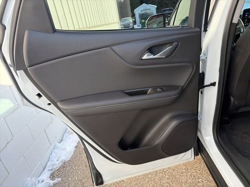 Used 2023 Chevrolet Blazer LT w/ Driver Confidence Package image 29