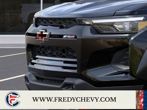 New 2026 Chevrolet Colorado ZR2 w/ Technology Package AWD/4WD image 13