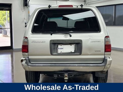 Used 2000 Toyota 4Runner Limited RWD image 6