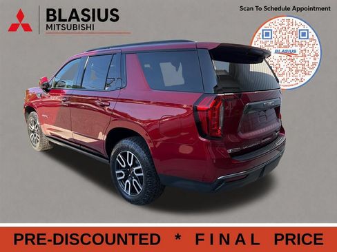 Used 2023 GMC Yukon AT4 w/ AT4 Premium Package AWD/4WD image 14