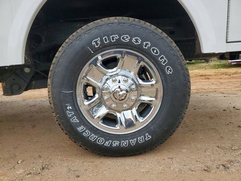 New 2025 RAM 2500 Tradesman w/ Chrome Appearance Group image 12