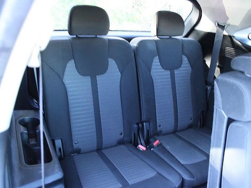 Used 2022 Kia Sorento LX AWD/4WD image 17