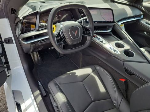 New 2026 Chevrolet Corvette Stingray Coupe w/ Z51 Performance Package RWD image 17