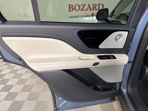 New 2025 Lincoln Aviator Reserve w/ Equipment Group 201A image 19