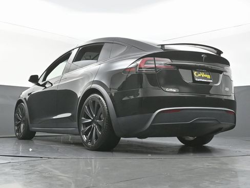 Used 2022 Tesla Model X Plaid image 46