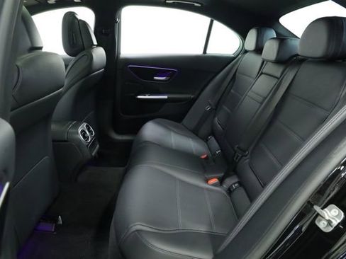 Used 2024 Mercedes-Benz C 300 Sedan image 33